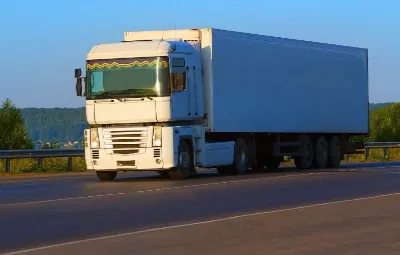 İzmir ile Tefenni Arası Öğrenci Eşyası Taşıma